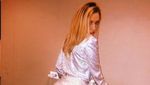 Miley Cyrus Makin Nakal, Sunan Kalijaga Diduga Nyatut Foto Tumpukan Dollar