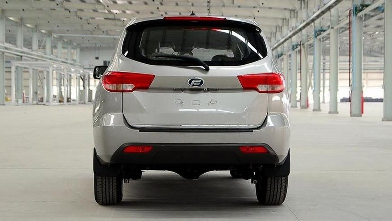 Esemka Garuda 1 Rasa SUV China? Foto: Pool (chinaautoweb) Esemka Garuda 1 Rasa SUV China? Foto: Pool (chinaautoweb)
