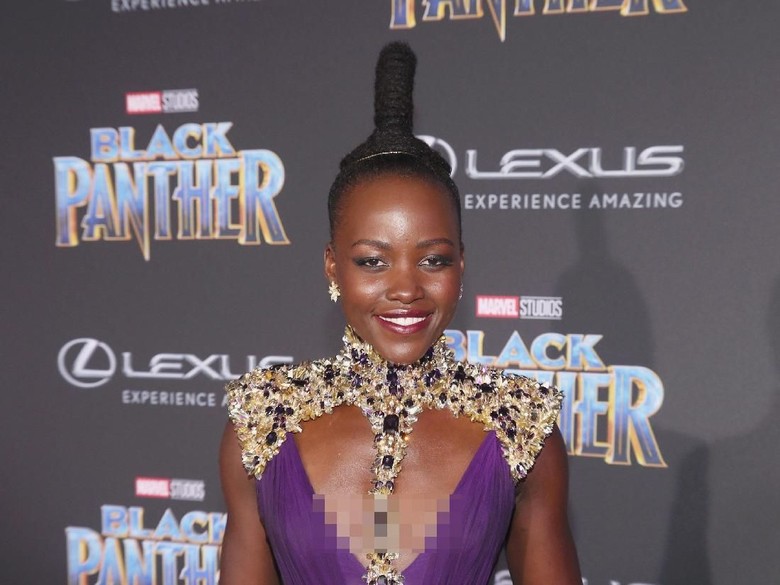 Lupita Nyongo Kagumi Karakter Shuri di Film Black Panther Lupita Nyongo Kagumi Karakter Shuri di Film Black Panther