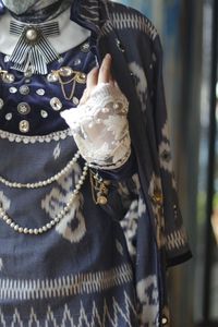 Vivi Zubedi Bawa Tenun Pagatan Kalteng ke New York Fashion Week