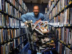 Potret Langka Orang Terkaya Dunia dengan Harta Rp 1.515 Triliun