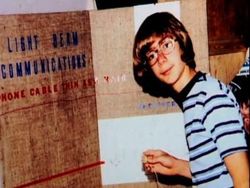 Potret Langka Orang Terkaya Dunia dengan Harta Rp 1.515 Triliun