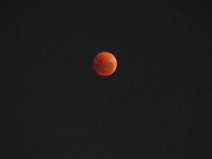 Gerhana Bulan di Saudi, Jemaah Haji Diminta Manfaatkan untuk Ibadah
