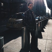 Pesona Iqbaal Ramadhan yang makin ganteng. Ini merupakan foto 2017 saat pria yang akrab disapa Bale itu menempuh pendidikan di Amerika Serikat.  Foto: dok. Instagram