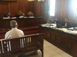 Ketua Pedagang Beri Kesaksian di Persidangan Bos Pasar Turi