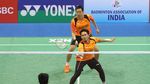 Sepatu Kembar dan Jersey Berbeda di Debut Hendra/Ahsan