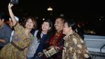 Foto: Menteri Pariwisata Nikmati Gerhana Bulan