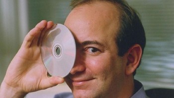 Ia pun rela meninggalkan jabatan prestisiusnya demi mengejar ambisi ingin punya kerajaan bisnis sendiri. Foto: Istimewa