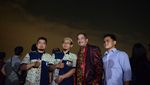Foto: Menteri Pariwisata Nikmati Gerhana Bulan