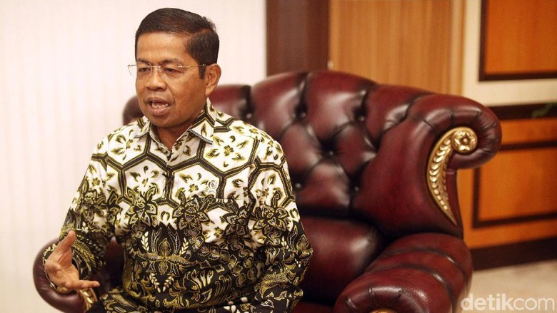 Mensos Cairkan Bansos Rp 13,8 Miliar untuk 7 Wilayah Terdampak Bencana Mensos Cairkan Bansos Rp 13,8 Miliar untuk 7 Wilayah Terdampak Bencana