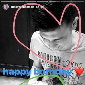 Ini pacar baru Masayu Anastasia?