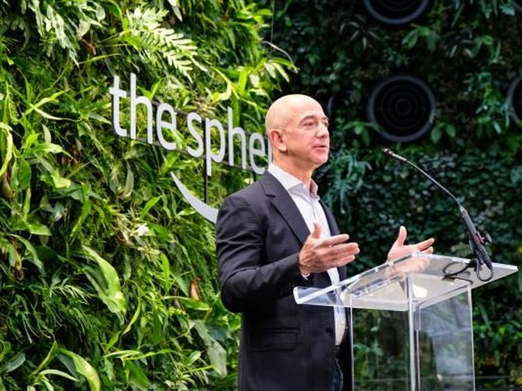 Duit Jeff Bezos Bisa Beli 860 Miliar Sate Taichan