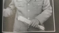 Jenderal Besar TNI (Purn) AH Nasution lolos dari maut. Namun justru anaknya, Ade Irma Suryani yang menjadi korban tewas. Selain itu ajudannya juga tak terselamatkan. (Foto: Dok. Buku Jenderal Tanpa Pasukan Politisi Tanpa Partai (grafitipers))