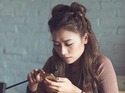 Hal-hal di Film Dilan yang Jarang Ditemui Masa Kini