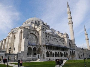 Video: Asyiknya Bertualang ke Istanbul