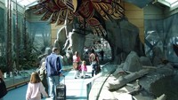 Ada juga Bandara International Vancouver  di Kanada, punya konsep alam dengan berbagai patung yang dibentuk dari nuansa alam yang natural. Flickr/alanchan.