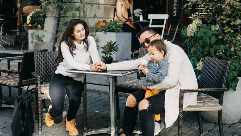 Kode Ringgo Agus Rahman pada Sang Istri untuk Tambah Momongan