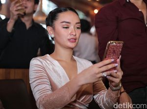Heboh Tabung Oksigen Zaskia Gotik Tak Bergelembung, Harusnya Gimana Sih?