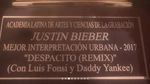 Piala Nyasar Justin Bieber dan Meme Lucu Sindiran untuk Grammy