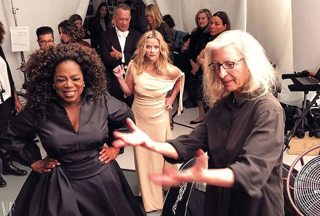 Fotografer kenamaan Annie Leibovitz berada di balik potret glamor tersebut. (Foto: Instagram)