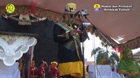 Video ribut-ribut dengan wakilnya viral saat Saleh sedang melantik pejabat pemerintah Kabupaten Tolitoli. (Foto: Humas Kab Tolitoli)