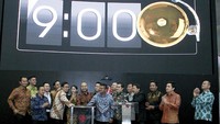 Turut hadir Ketua Umum Badan Pengurus Daerah Himpunan Pengusaha Muda Indonesia Jakarta Raya (Hipmi Jaya) Afifuddin Suhaeli Kalla, Direktur Utama Bursa Efek Indonesia Tito Sulistio, Kepala Divisi Pengembangan Calon Emiten Bursa Efek Indonesia Umi Kalsum, Direktur Utama Vaibury Capital Management Wisnu Darmawan dan Direktur PT Mark Dynamics Indonesia Tbk Ridwan. Foto: dok. HIPMI Jaya