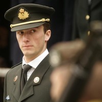 Pangeran Amedeo menyelesaikan studi kemiliterannya pada 2004. Di 2005, dia kembali melanjutkan sekolah di London School of Economics dengan gelar Bachelor of Science (BSc) di 2008.  Foto: Getty Images