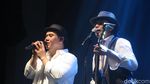 Mengintip Intimnya Konser Grup Band Padi