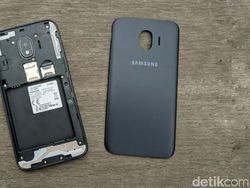 Unboxing Galaxy J2 Pro, Ponsel Anak Muda Rp 1,9 Juta