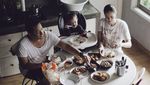 Seru Banget Potret Keluarga Ringgo Agus Bersama Makanan