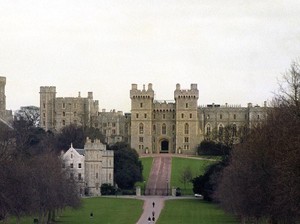 Dihasut AI, Remaja Coba Bunuh Ratu Elizabeth II