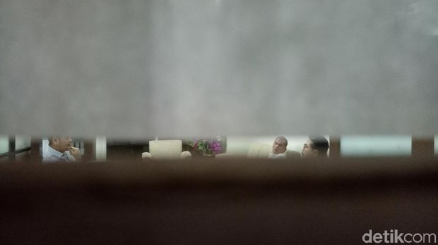 Eks Anggota DPR dan Hotma Sitompul Jadi Saksi di Sidang Novanto 