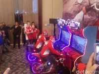 Dovizioso dan Lorenzo 'Balapan' di Jakarta