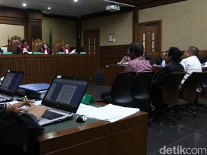 Diberi Tahu Klien, Hotma Sitompul: Ketua e-KTP itu Setya Novanto