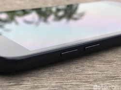 Unboxing Galaxy J2 Pro, Ponsel Anak Muda Rp 1,9 Juta