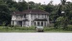 Foto: Ini Rumah Suu Kyi di Tepi Danau yang Dilempar Bom Molotov