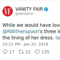 Entah sengaja membiarkan kesalahan itu terjadi atau tidak, Vanity Fair tidak tinggal diam. Memberi respons lewat Twitter, majalah tersebut berdalih kaki Reese tersebut adalah lipatan gaun dari gaunnya. (Foto: Twitter/Vanity Fair)
