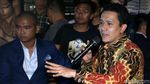 Staf Jokowi Ingin Jalan-jalan Naik Mobil Miliaran Rupiah