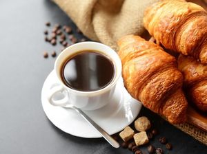 Ngemil Croissant Klasik Lezat di Jakarta Bisa Didapat di 5 Tempat Ini!