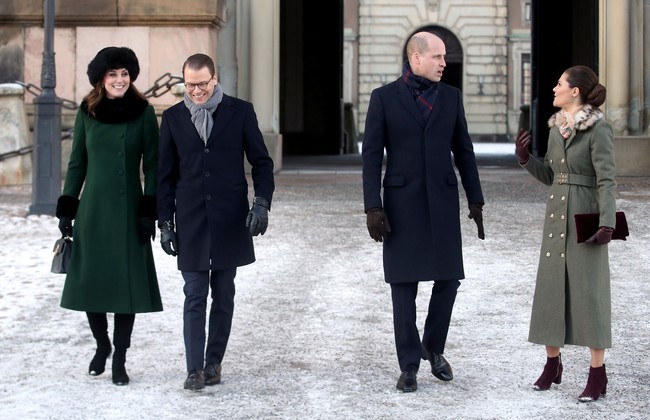 Kegiatan hari pertama, Selasa (30/1/2018), diisi dengan mengunjungi Museum Nobel. Keduanya disambut oleh Pangeran Daniel dan Putri Mahkota Victoria dari Swedia. (Foto: Getty Images)