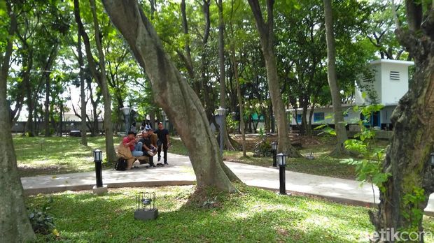 Hutan Kota Joyoboyo Kediri