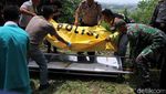 Mayat Korban Penganiayaan Terkapar di Semak Belukar