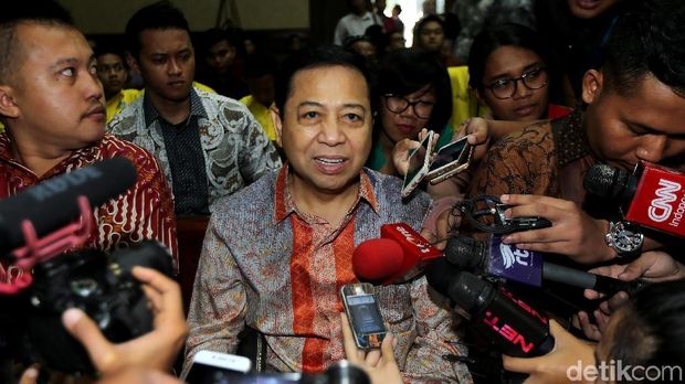 Kisah Novanto: Orang Kuat yang Dipuji Trump dan Kini Masuk Bui