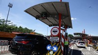 Peningkatan jalan juga dilakukan dengan pelapisan ulang aspal sepanjang 18,64 KM.  
