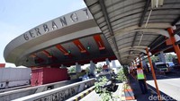 Tersedia layanan pendukung bagi pengguna jalan tol antara lain, 6 unit Ambulance, 2 unit Rescue Truck, 5 unit kendaraan Patroli, 10 Truck Derek, 2 kendaraan manlift, 13 Variable Message Sign (VMS) dengan penambahan VMS LED Full Colour di sejumlah akses, 35 unit closed- circuit television (CCTV) yang terpasang di ruas jalan, 42 Lampu Peringatan.  