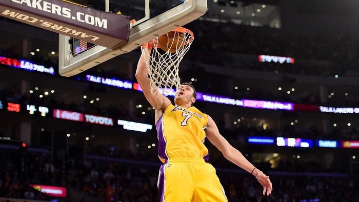 Kontes Slam Dunk NBA 2018: Akankah Ada Penerus Kobe?