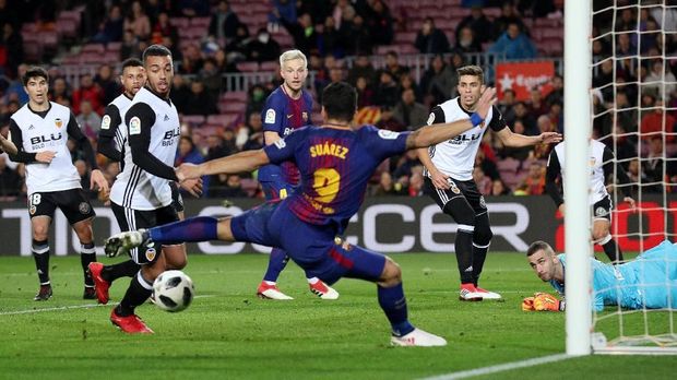 Valencia selanjutnya akan menjamu Barcelona pada leg kedua di Stadion Mestalla, 8 Februari mendatang.