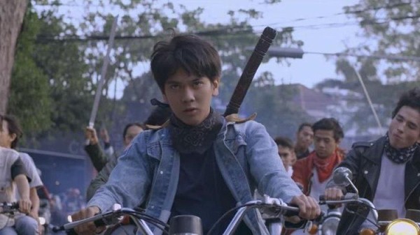 Para Cowok Kece yang Nyaris Perankan Dilan