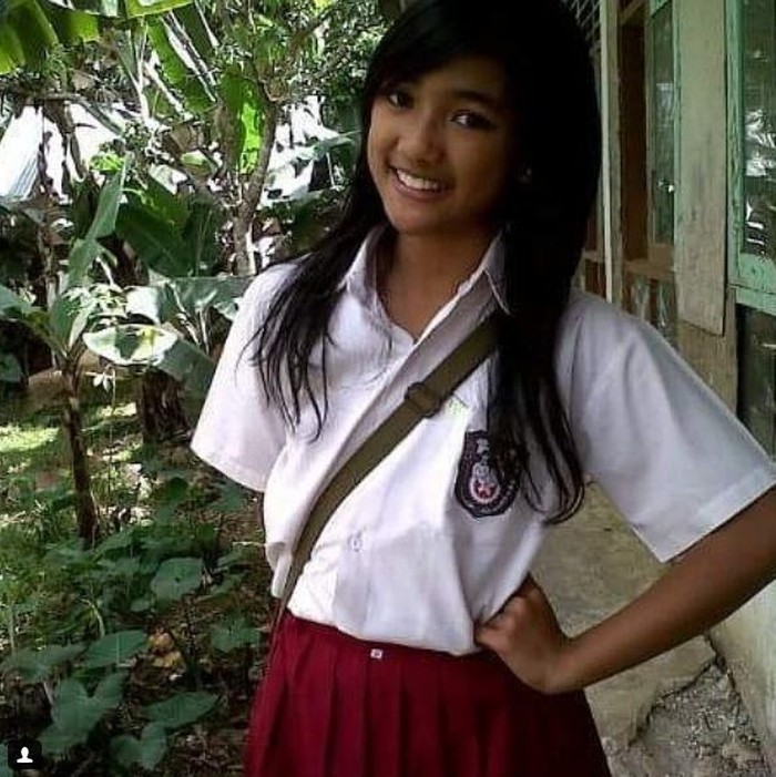 Bocil masih sd. SD imut. 12 Tahun селфи. SD cantik. Anak SD telanjang