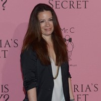 Holly Marie Combs mengumumkan kematian kakeknya pada 27 April 2020. Bintang serial Charmed ini mengyatakan bahwa sang kakek meninggal setelah terinfeksi virus Corona hanya satu hari setelah perayaan hari pernikahan ke-66 bersama neneknya. Foto: Getty Images
